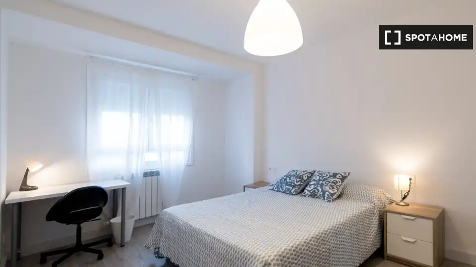 Habitación 138 m², Zaragoza