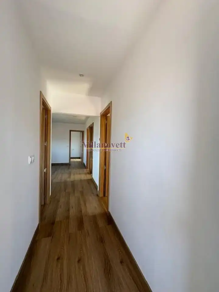 Piso de 98 m² en Vigo