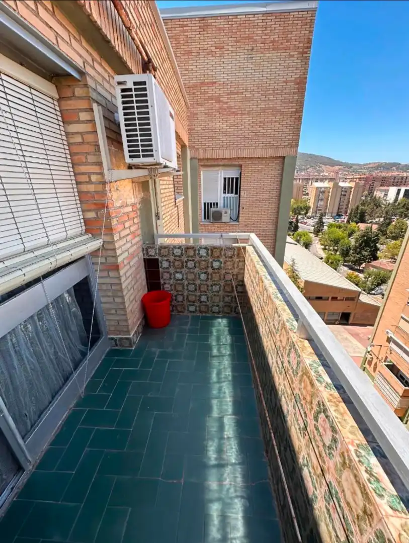 Habitación 90 m², Jaén