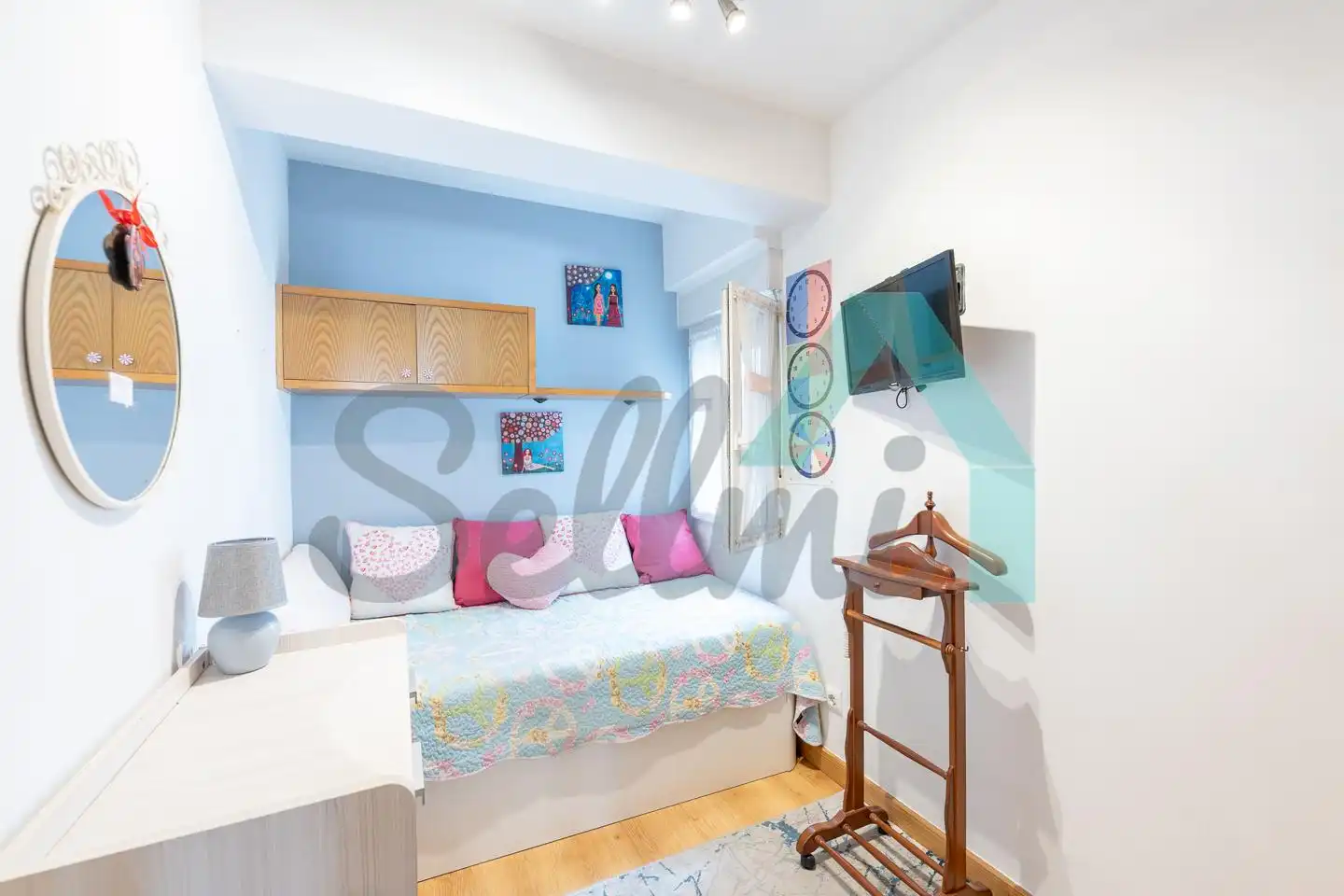 Flat 52 m² in Oviedo