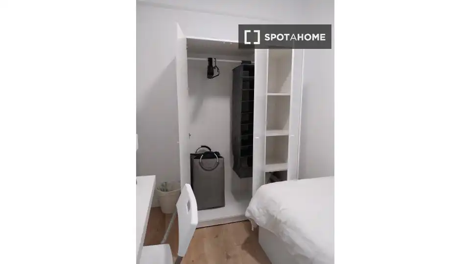 Habitación 60 m², Mislata