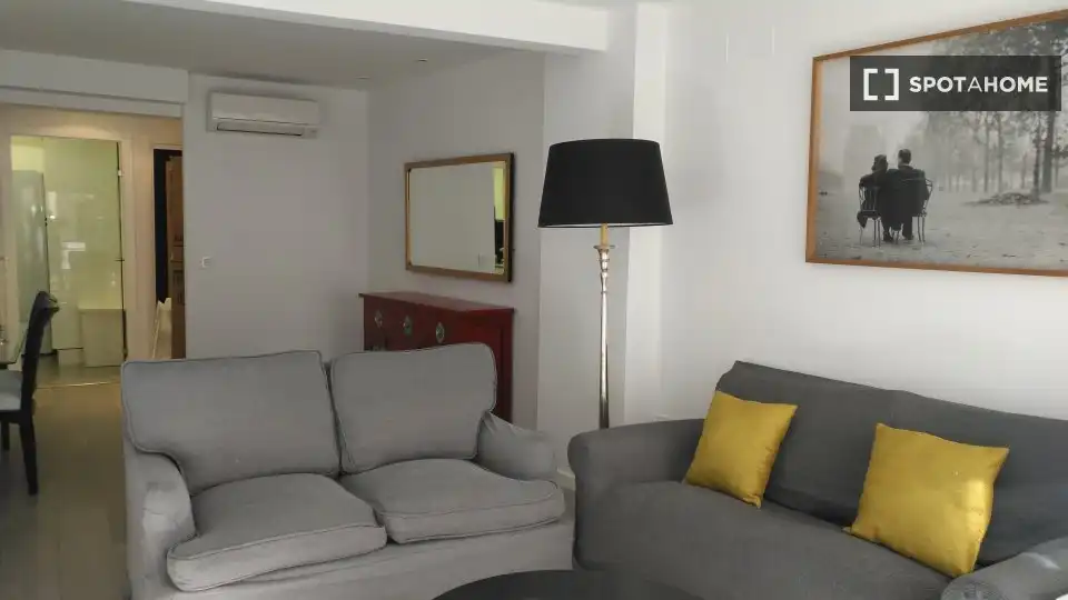 Habitación 92 m², Sevilla