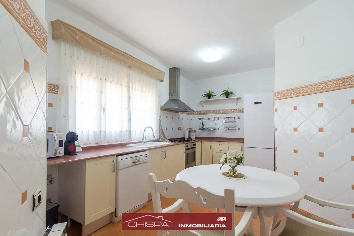 Piso de 200 m² en Nàquera / Náquera