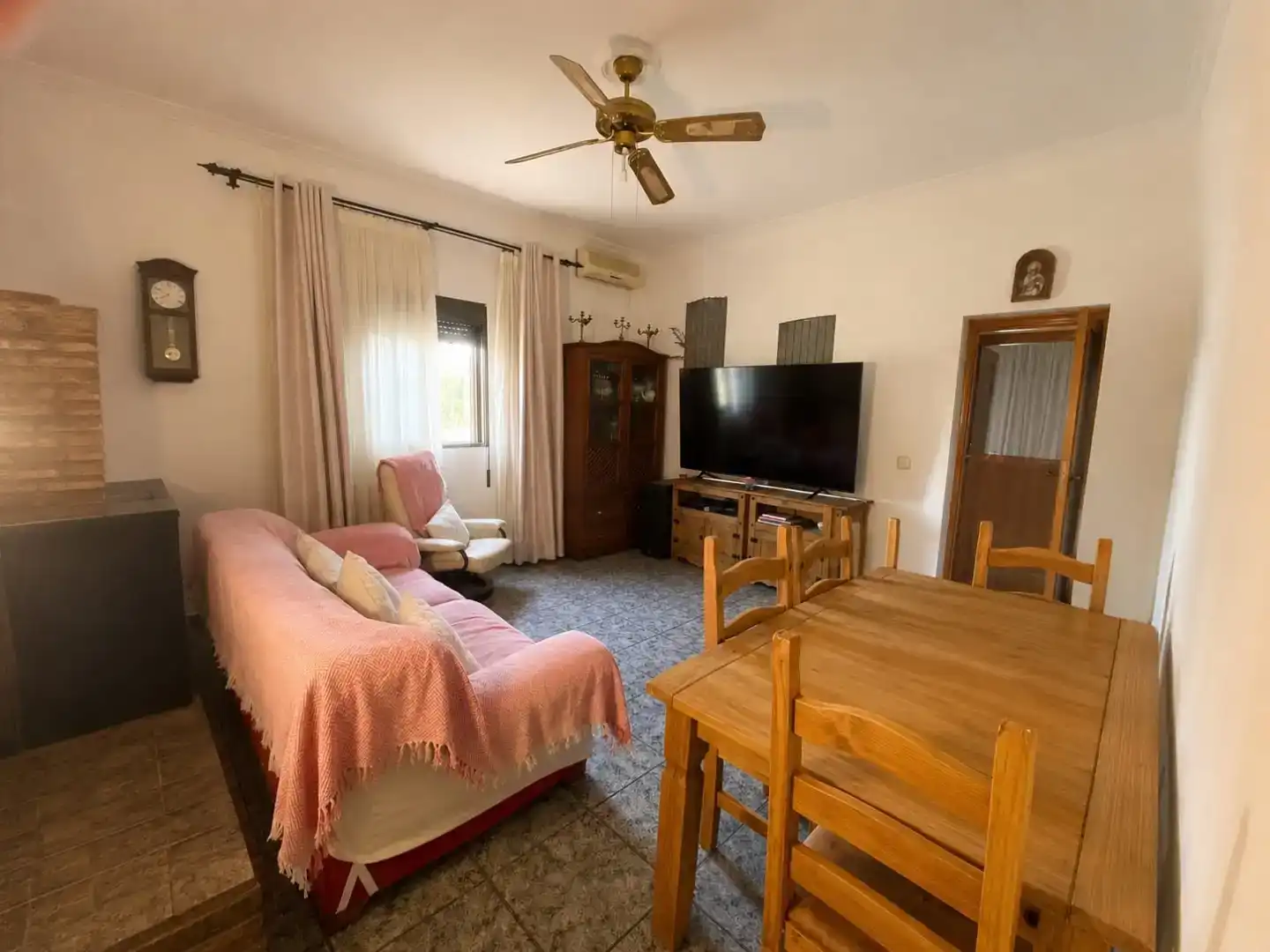 Piso de 100 m² en Mairena del Alcor