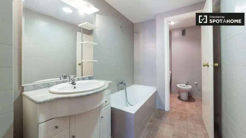 Habitación 120 m², Valencia