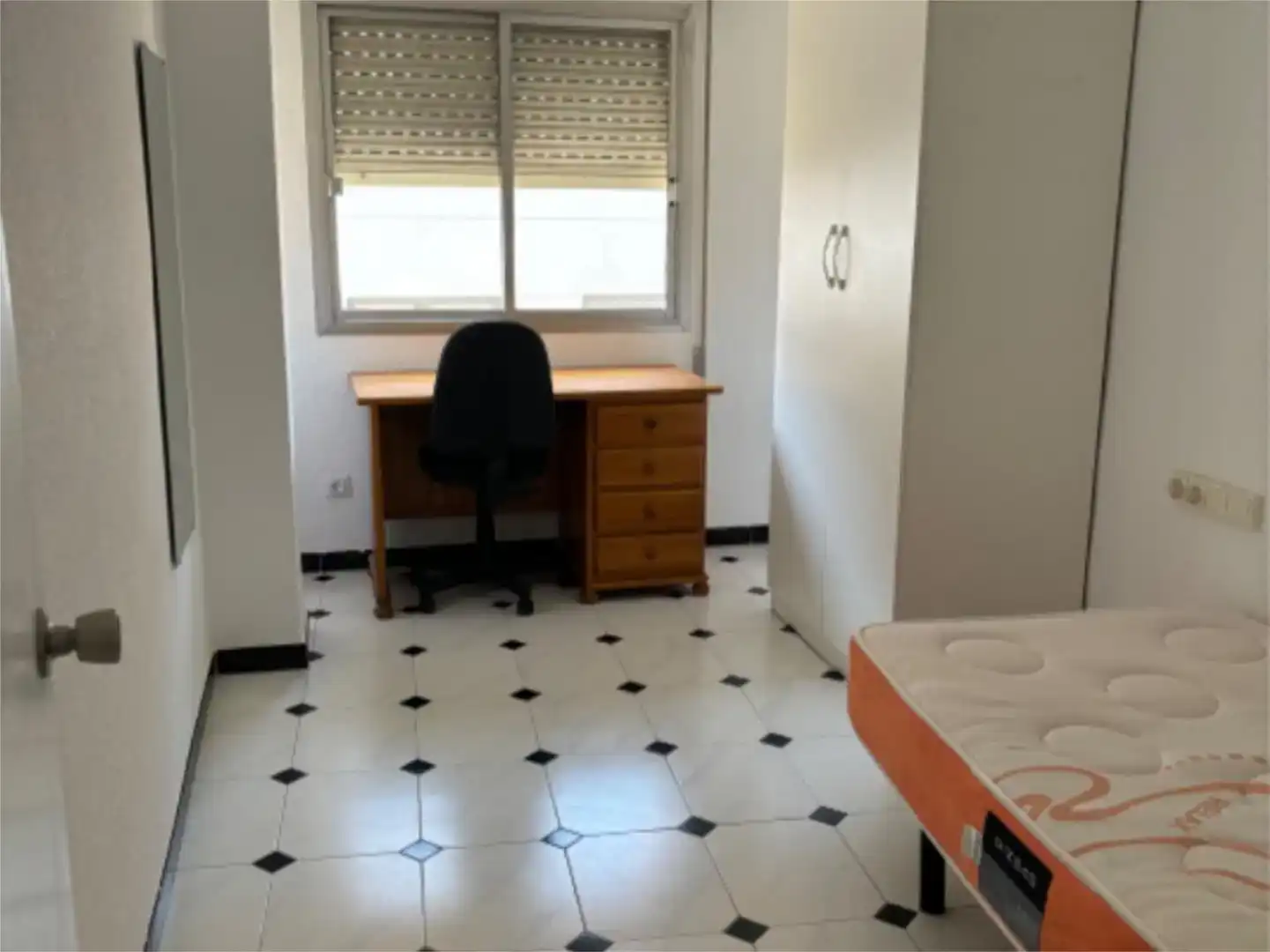 Habitación 92 m², Murcia