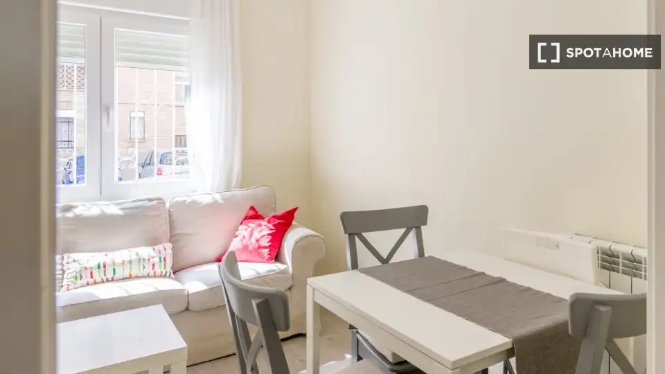 Habitación 63 m², Zaragoza