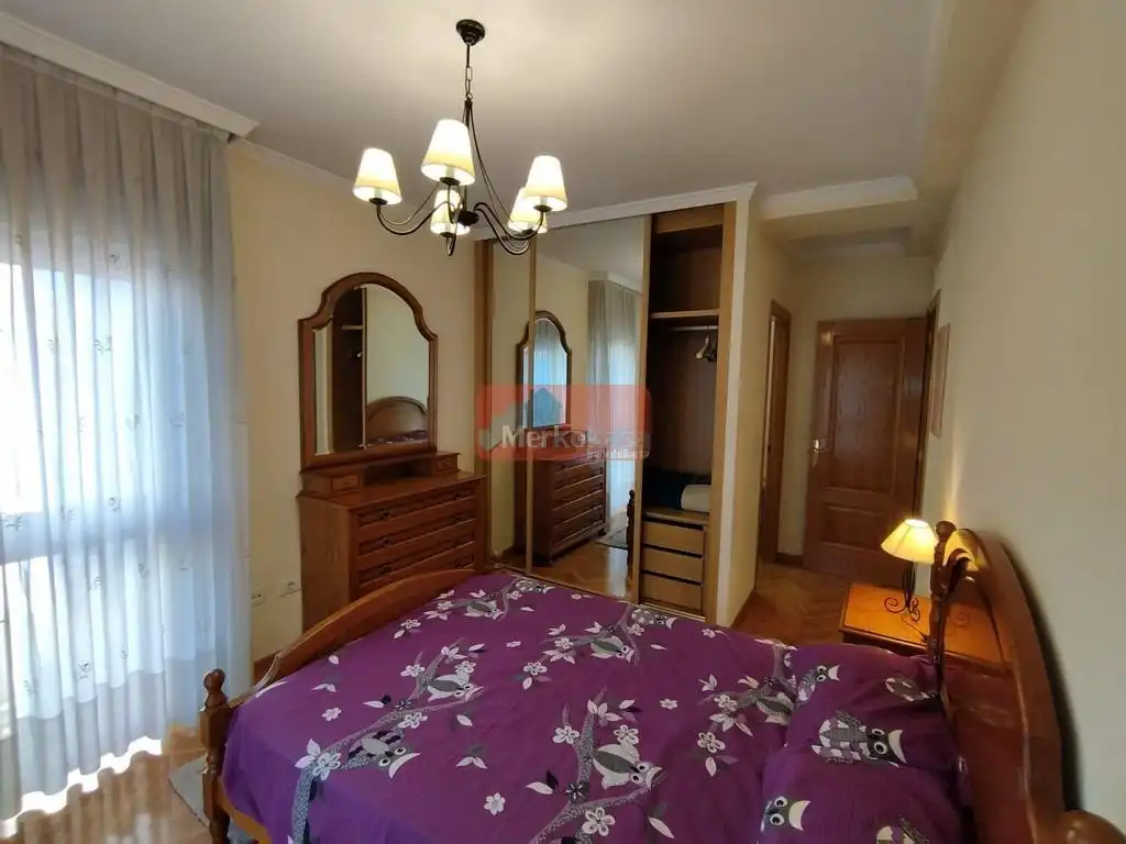 Piso de 78 m² en Lugo