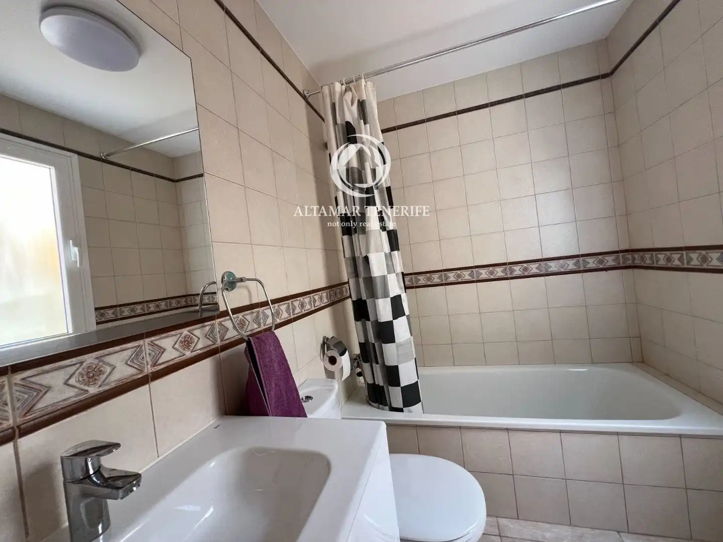 Casa de 180 m² en Adeje