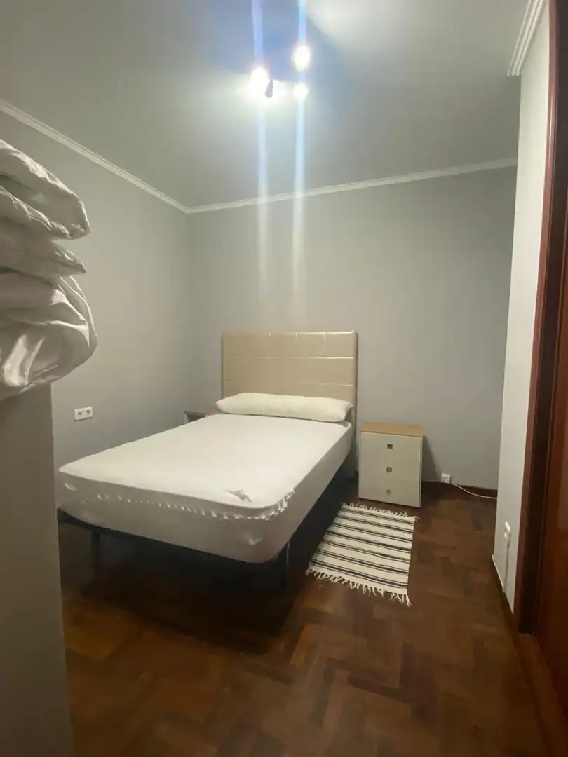 Piso de 75 m² en Oviedo