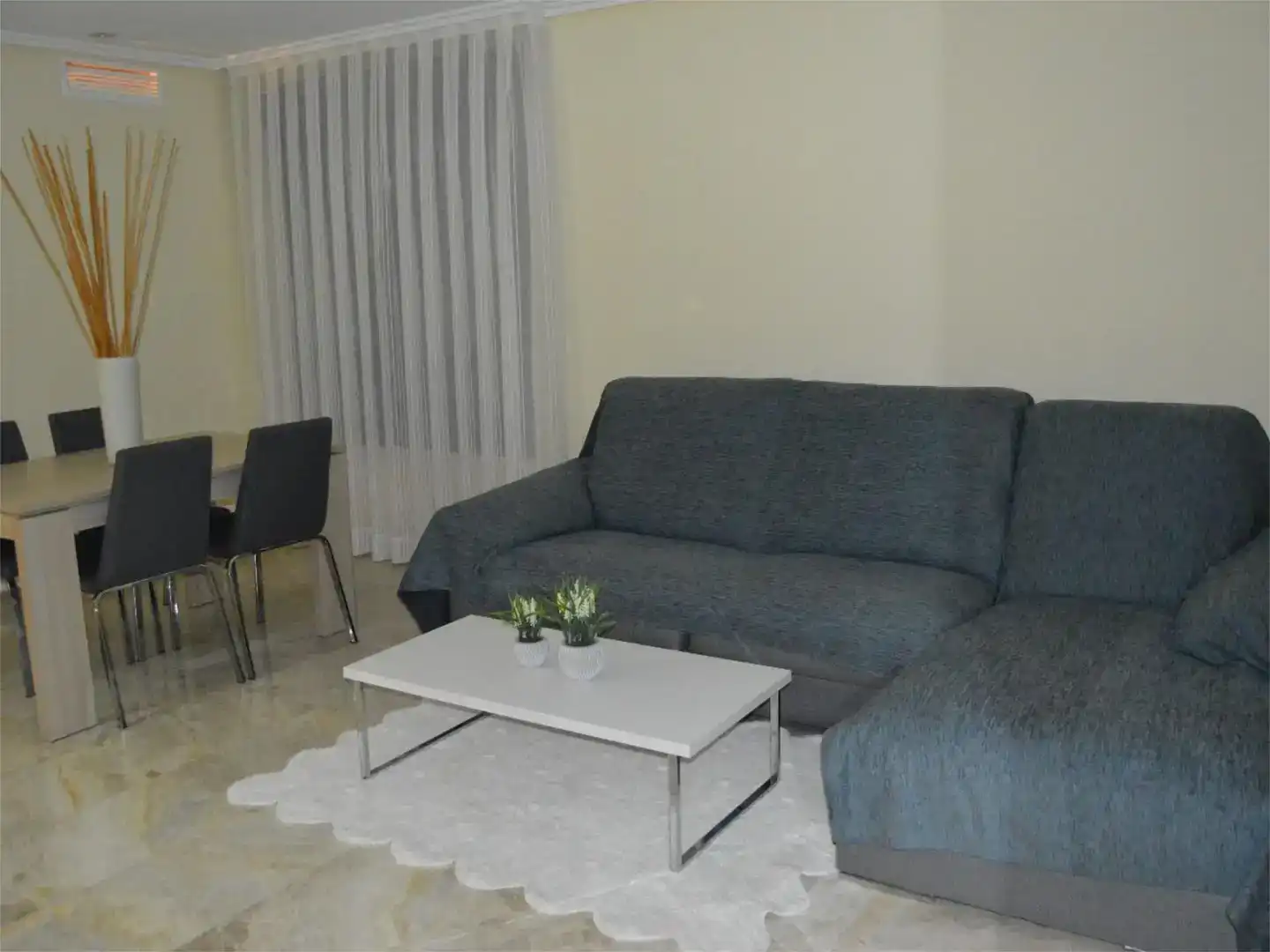 Piso de 100 m² en Almería