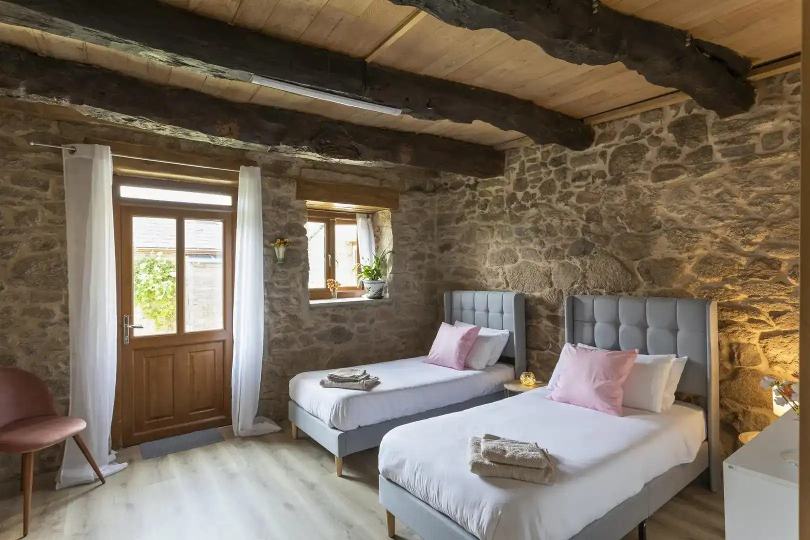 Casa de 400 m² en Friol