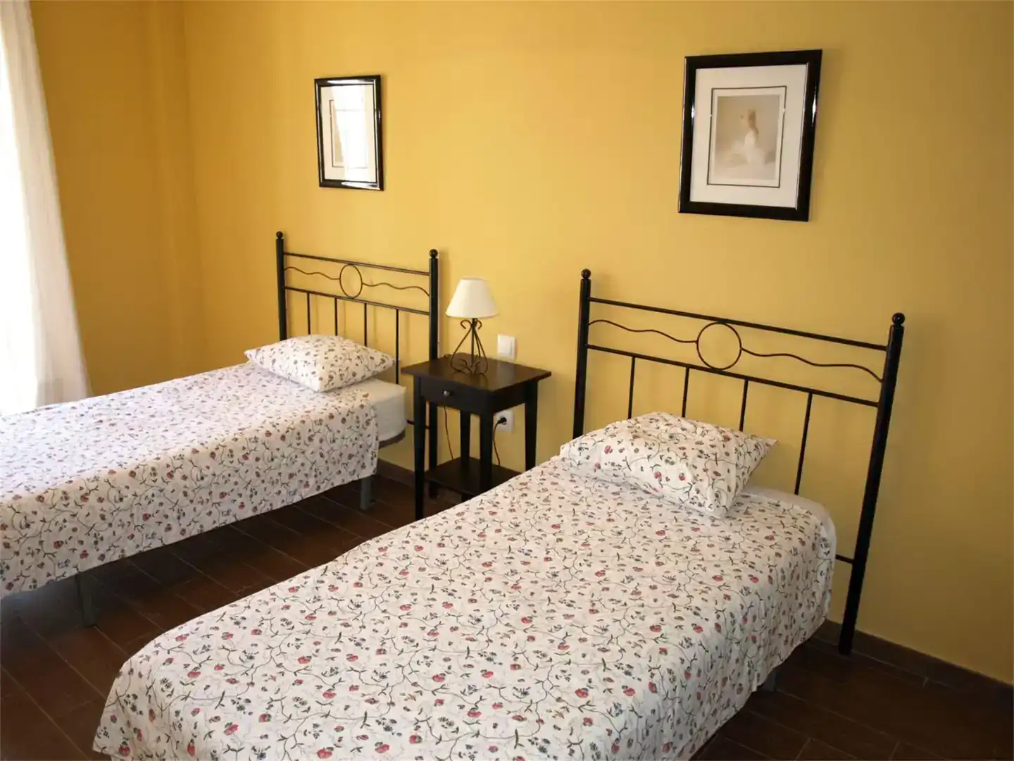 Piso de 450 m² en Orellana de la Sierra
