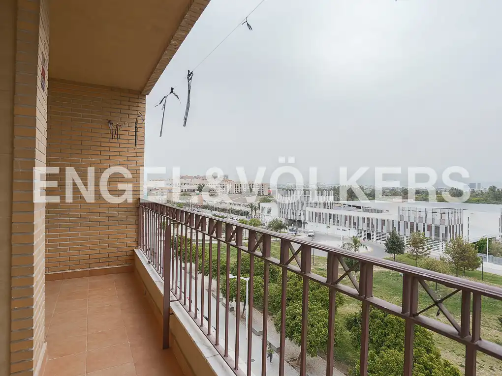 Piso de 126 m² en Mislata