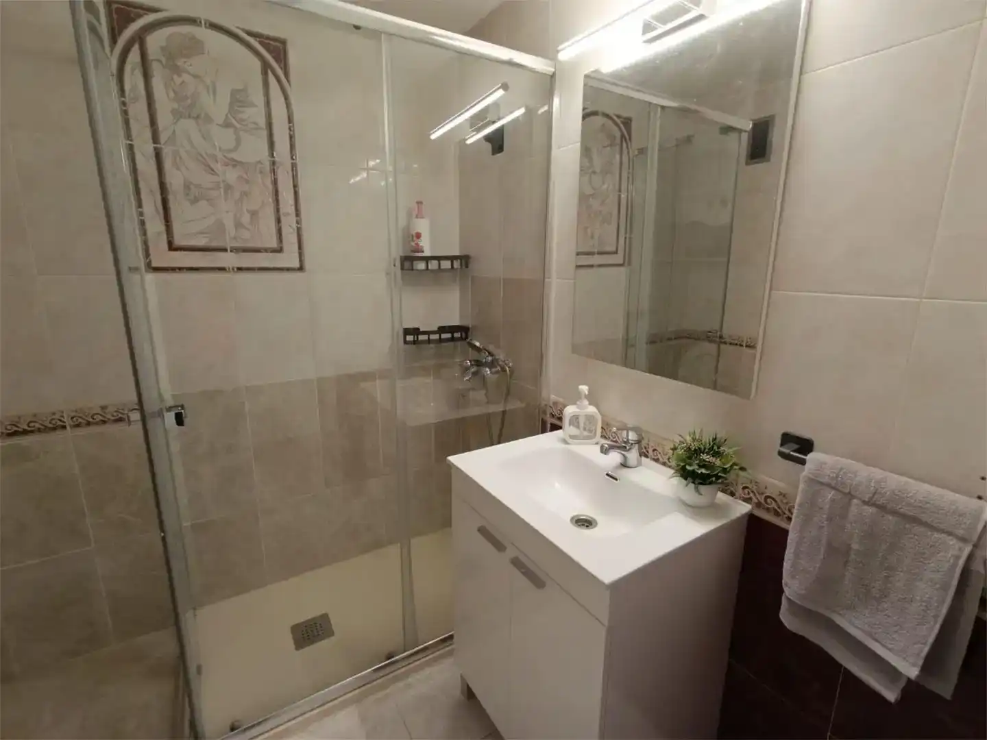 Habitación 114 m², Alicante
