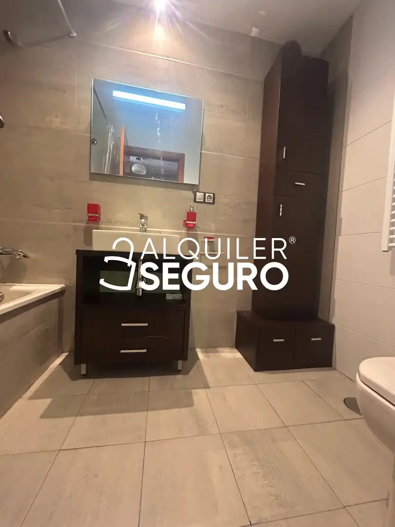 Piso de 89 m² en Granada