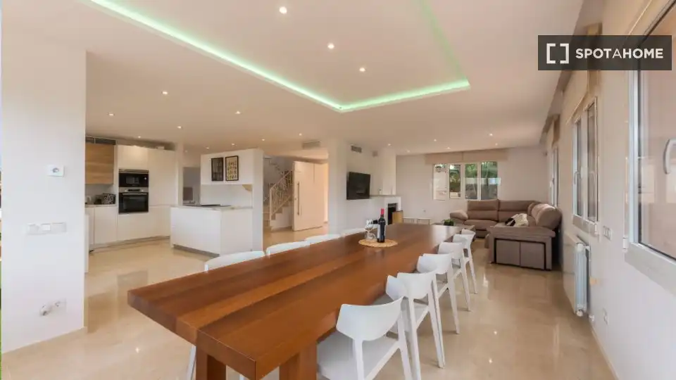 Habitación 288 m², Palma