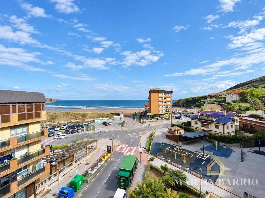 Piso de 76 m² en Zierbena