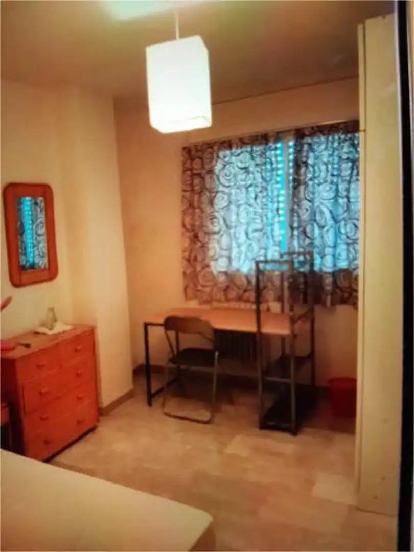 Wohnung 90 m² in Granada