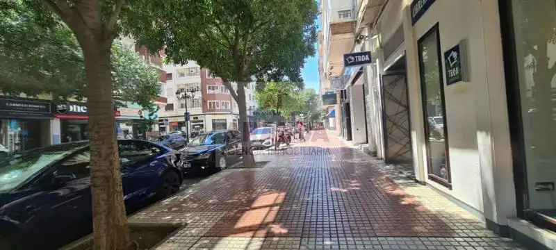 Piso de 80 m² en Zaragoza