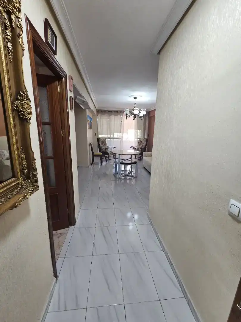 Zimmer 80 m², Sevilla