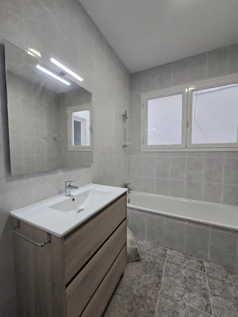 Habitación 135 m², Lérida