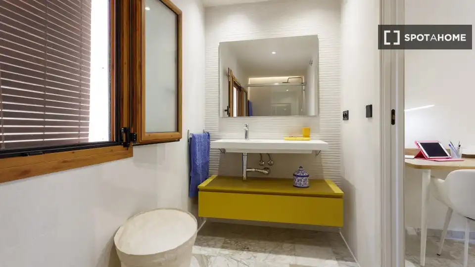 Habitació de lloguer, Cullera