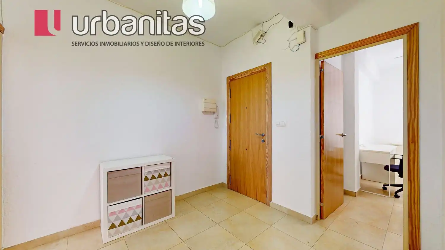 Комната 100 м², Мурсие