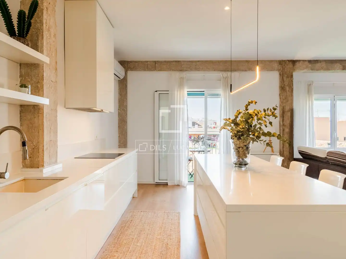 Wohnung 101 m² in Valencia