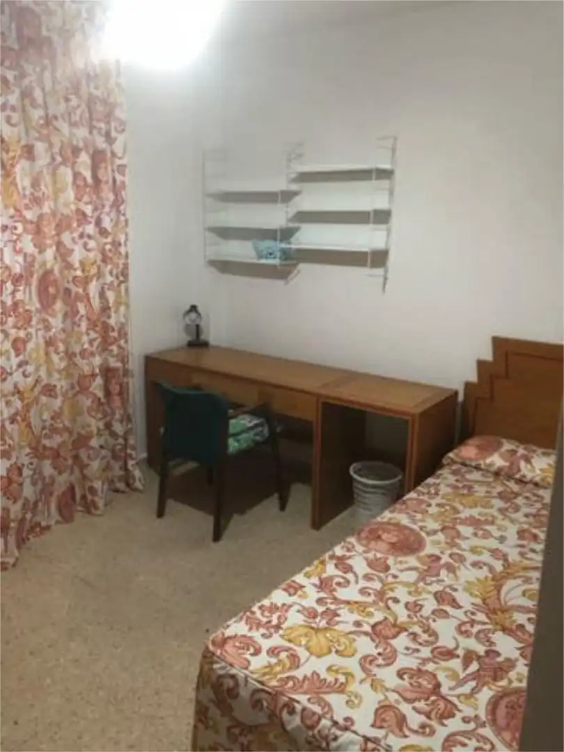 Habitación 150 m², Granada
