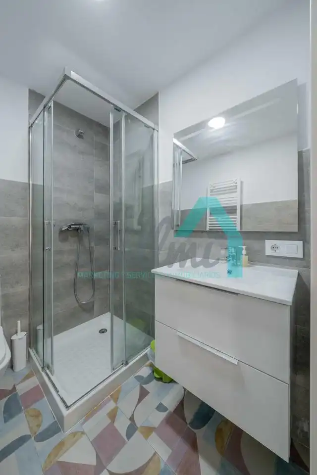 Habitación 133 m², Oviedo