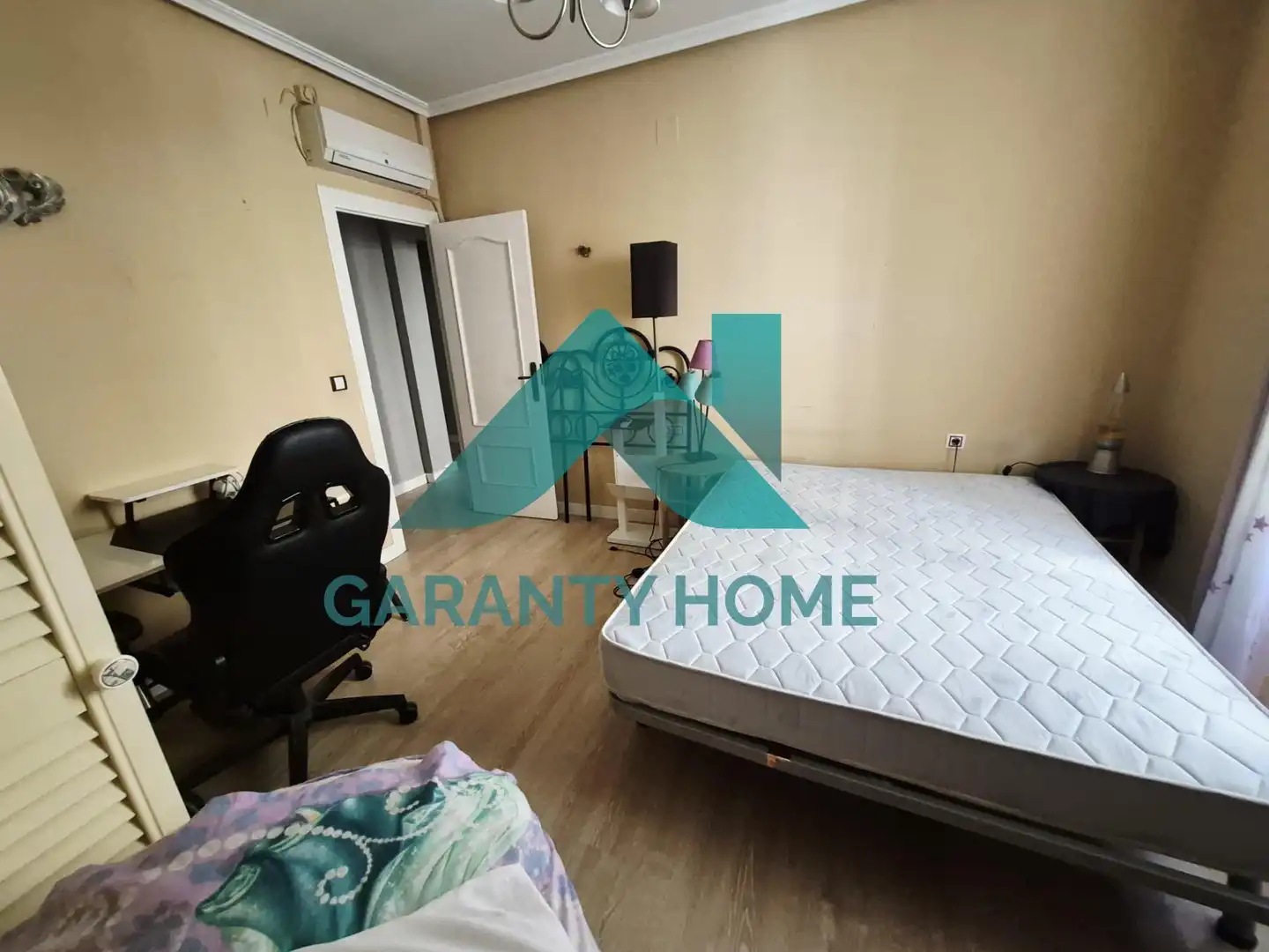 Piso de 90 m² en Cáceres