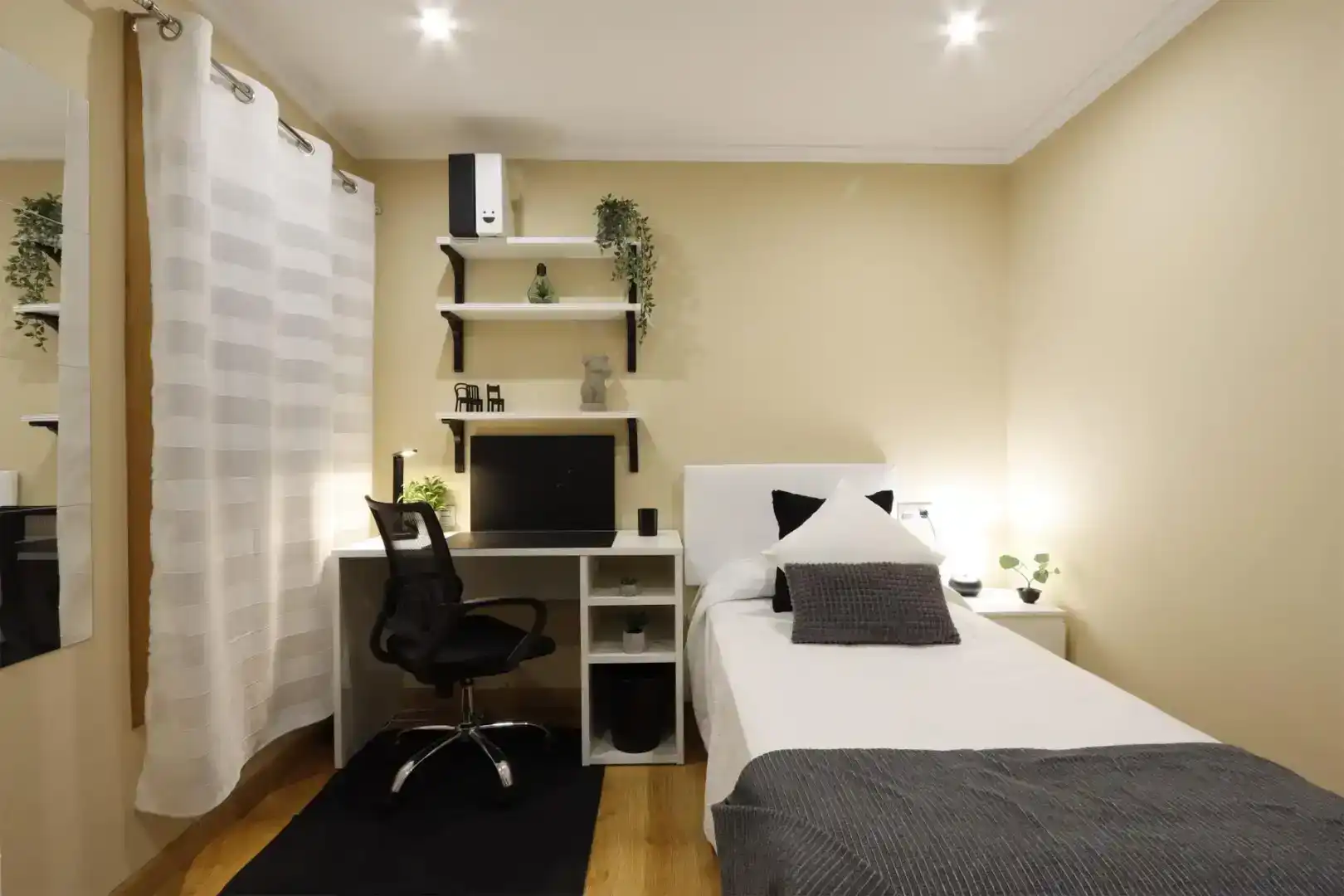 Piso de 85 m² en Ourense