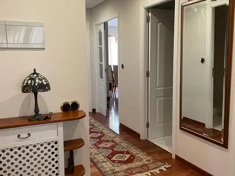 Piso de 85 m² en Ourense