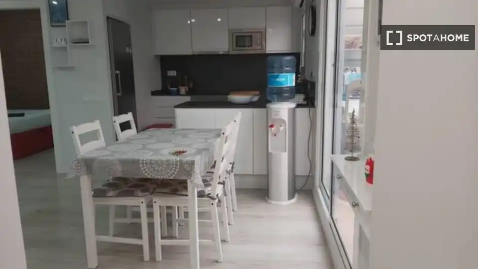 Habitación en alquiler, l'Hospitalet de Llobregat