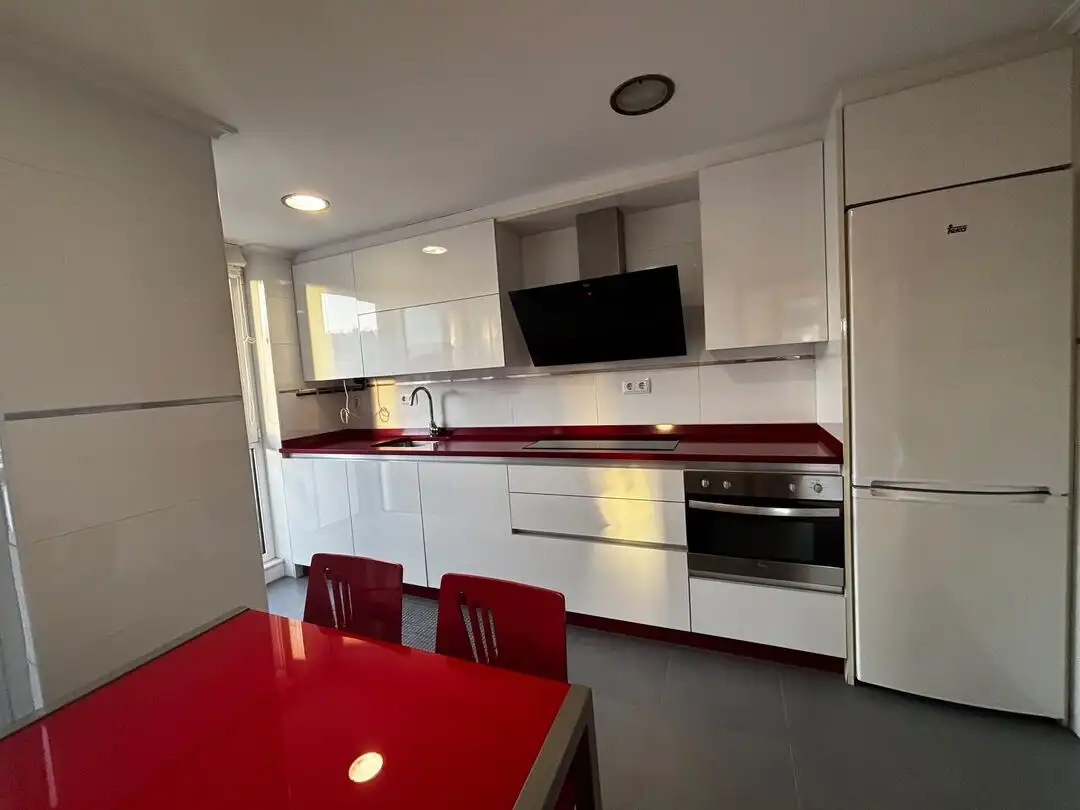 Piso de 90 m² en Santander