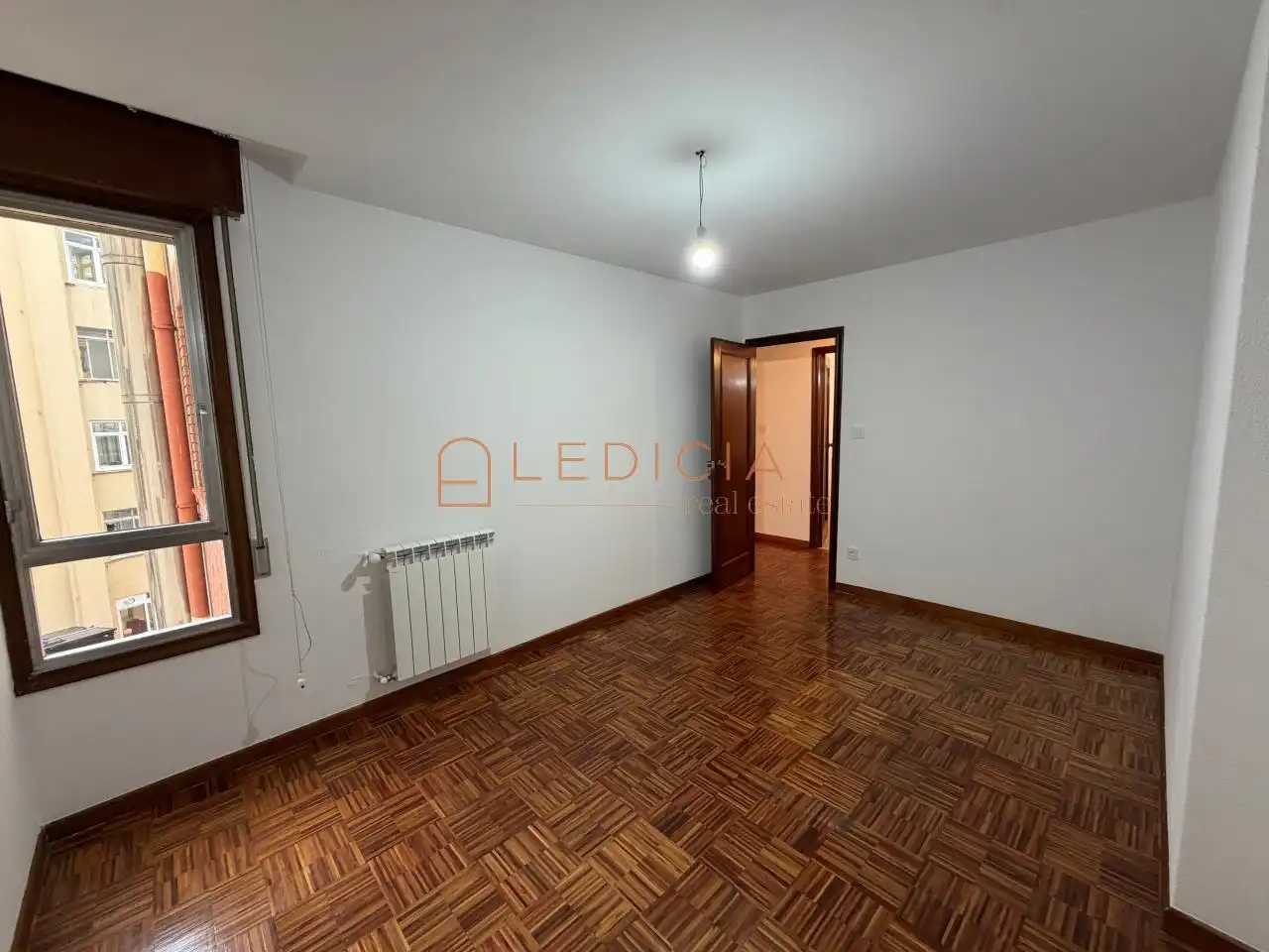 Piso de 90 m² en Vigo