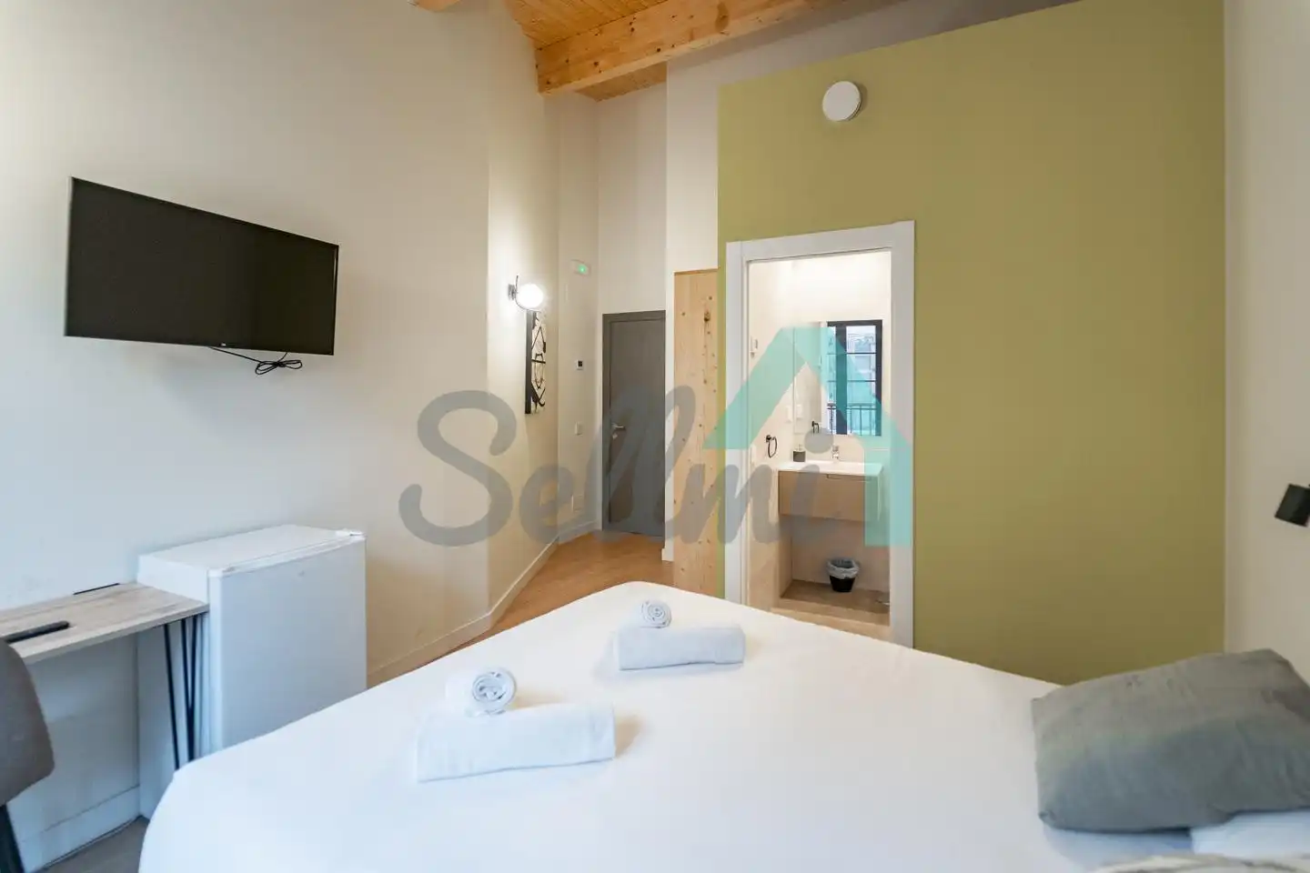 Habitación 16 m², Oviedo