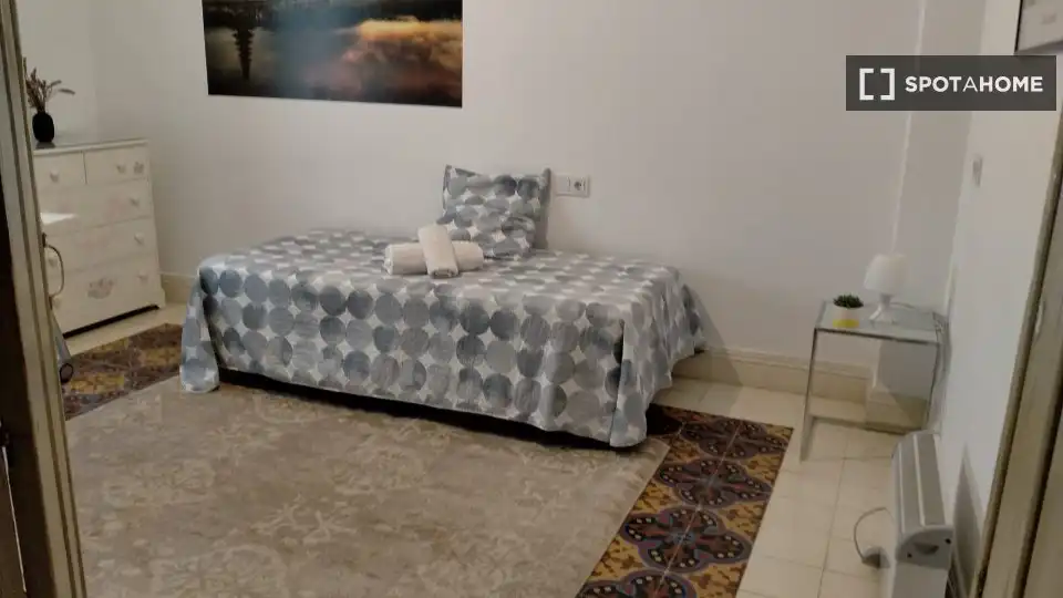 Habitación 104 m², Córdoba