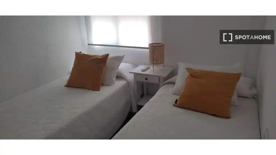 Habitación 92 m², Córdoba