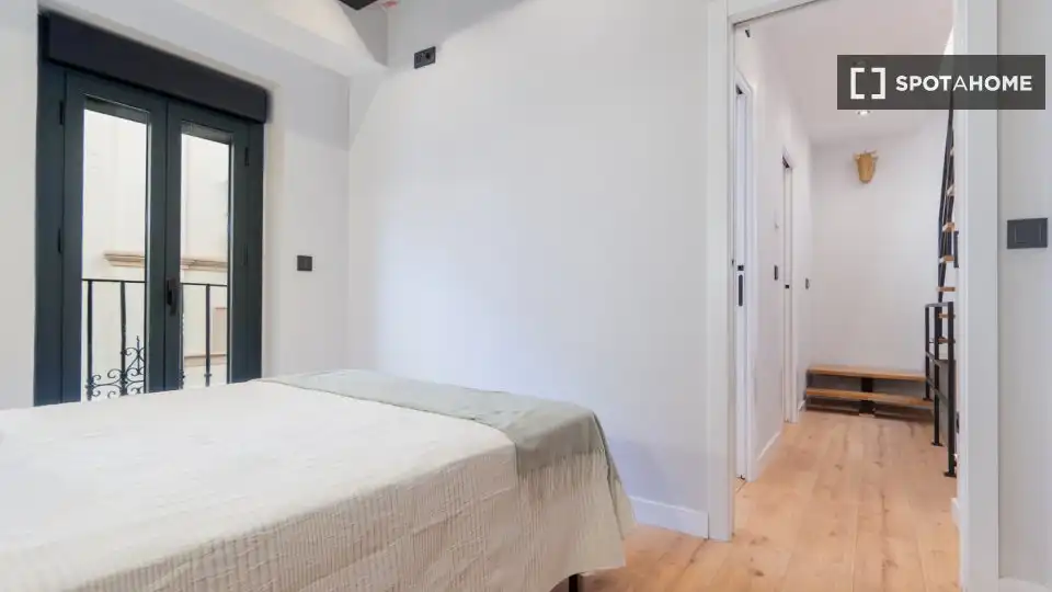 Habitación 108 m², Sevilla