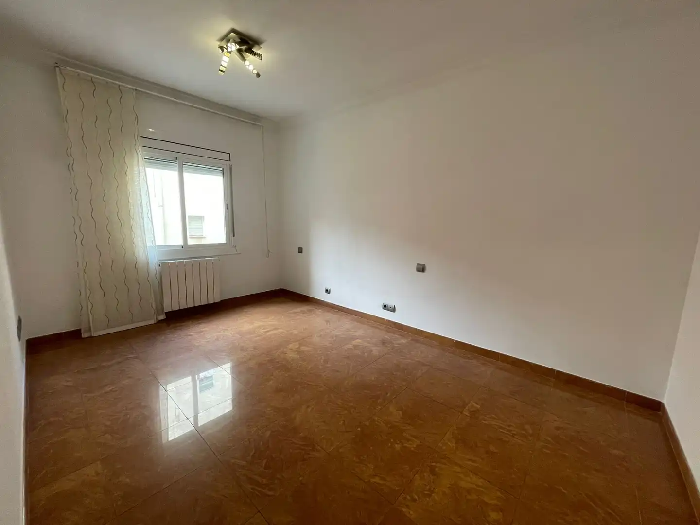 Pis de 70 m² a l'Hospitalet de Llobregat