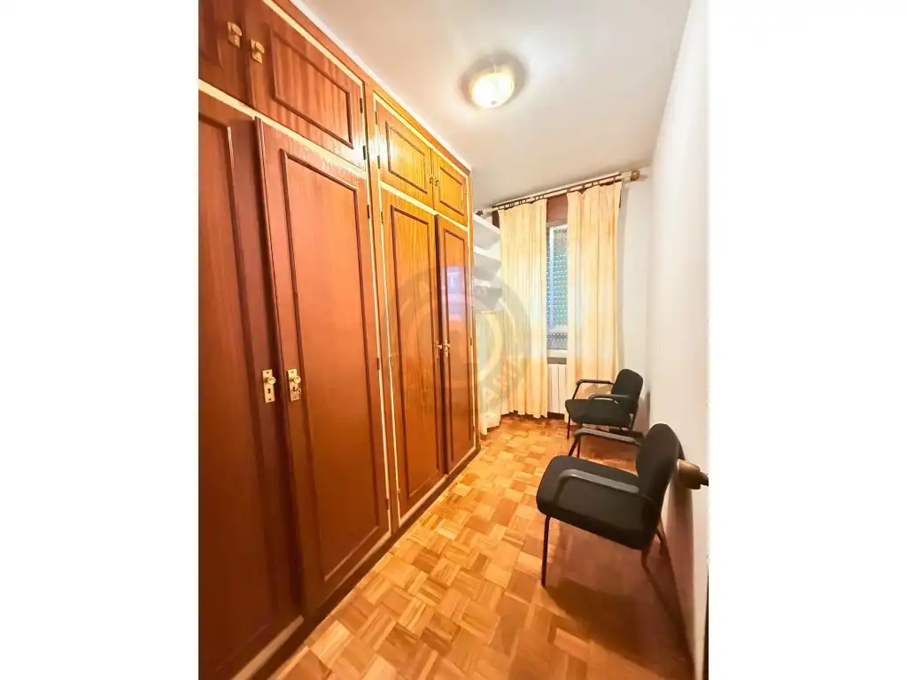 Piso de 140 m² en Cáceres