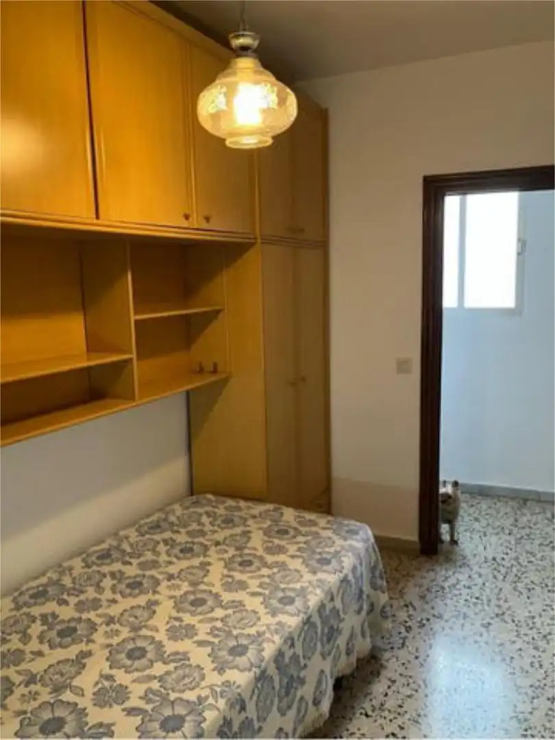 Piso de 90 m² en Almería