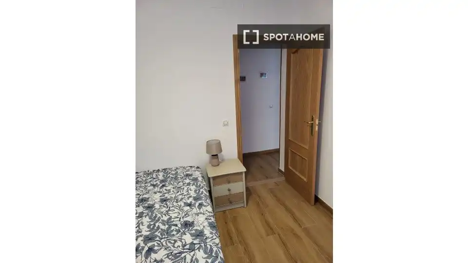 Habitación 90 m², Madrid