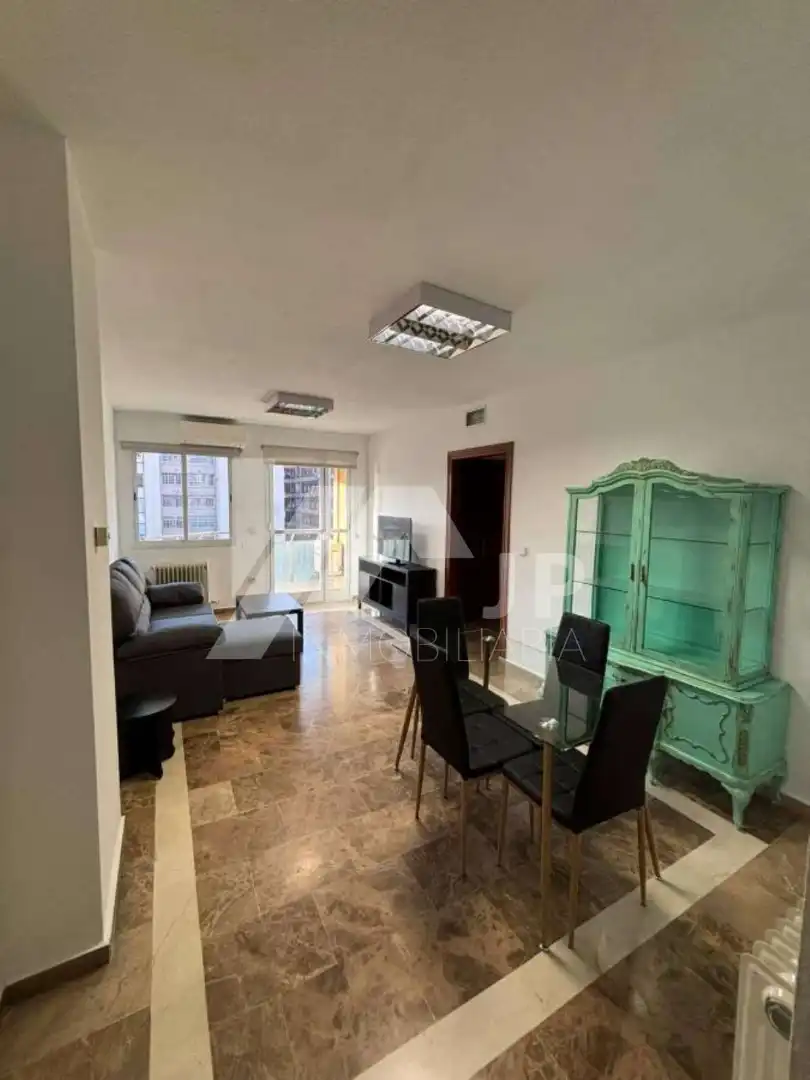 Piso de 103 m² en Granada