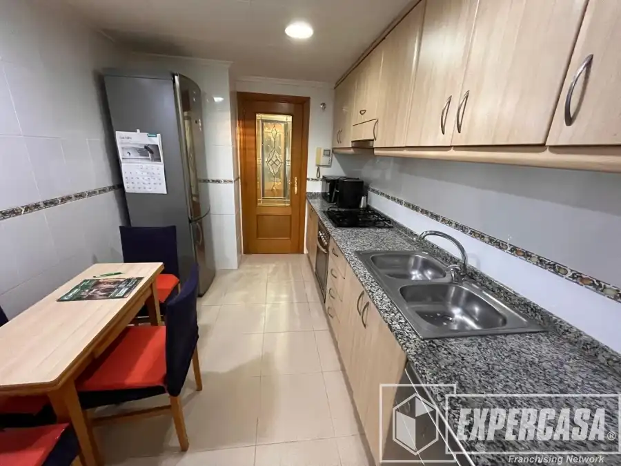 Wohnung 102 m² in Valencia
