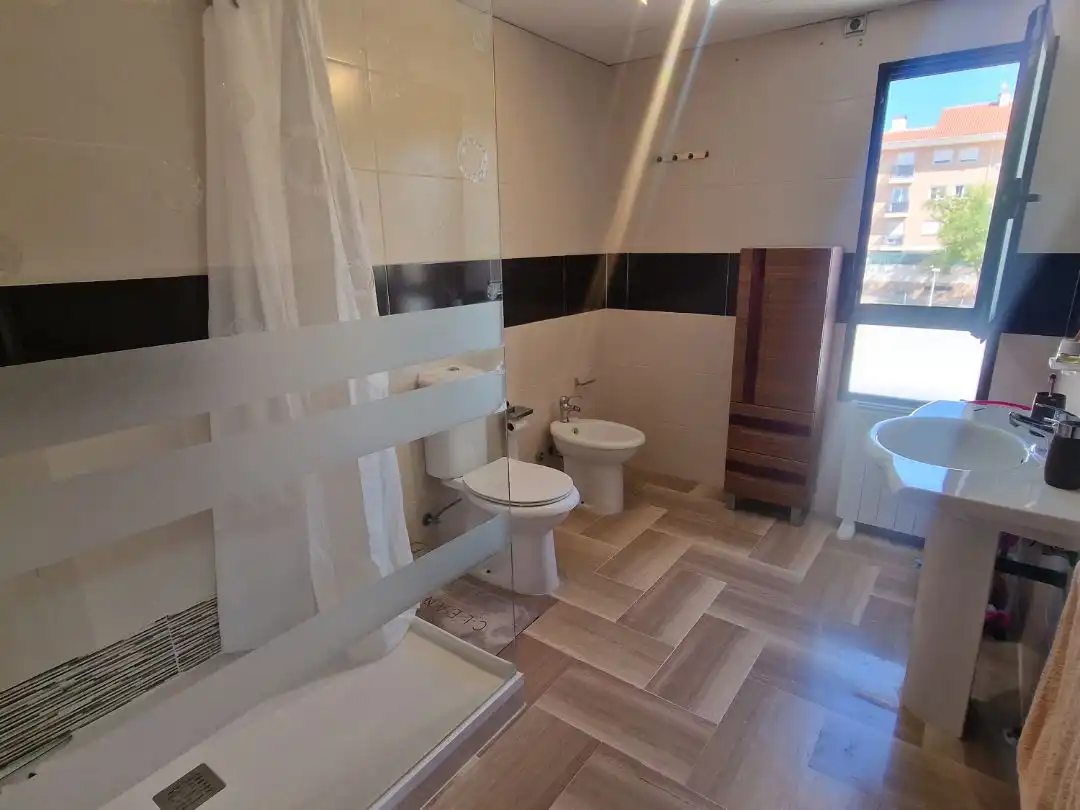 Habitación 120 m², Manises