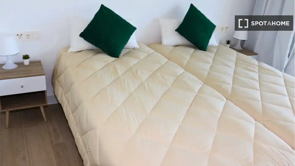 Habitación en alquiler, Casares