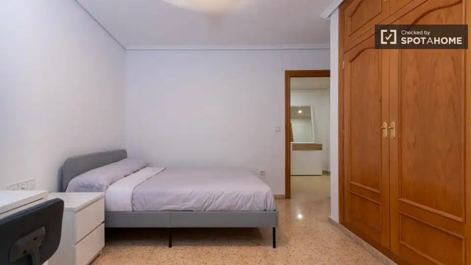 Habitación 125 m², Valencia